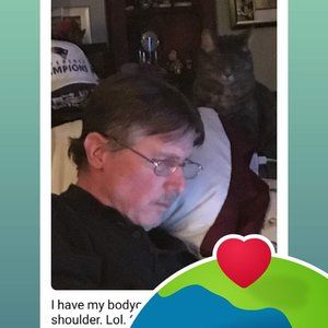 Meet your Posher, Thomas